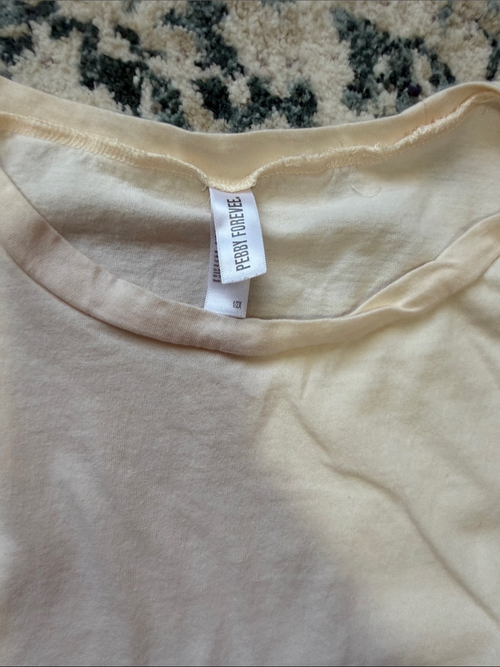 Pebby Forevee flowy short sleeve top - Picture 3 of 4